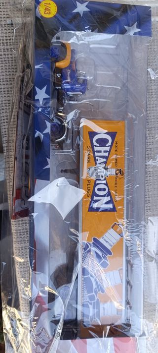 Camión de colección 1/43 Champion