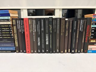 Colleccion 60 libros A.Vazquez Figueroa