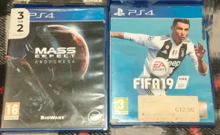 Lote 2 juegos PS4: Mass Effect y FIFA 19