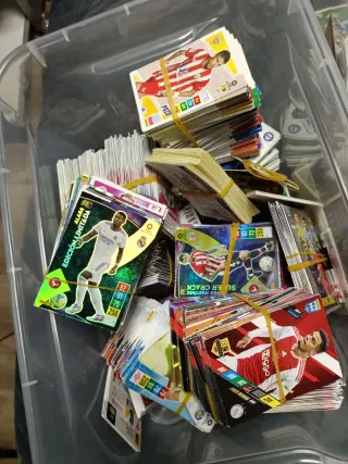 Mega lote de cromos de fútbol