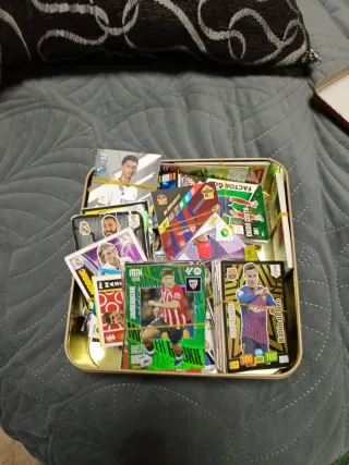 Mega lote de cromos de fútbol