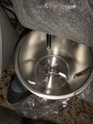 Thermomix TM6 + Vaso extra sin usar