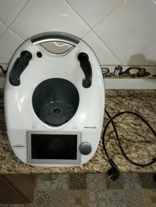 Thermomix TM6 + Vaso extra sin usar