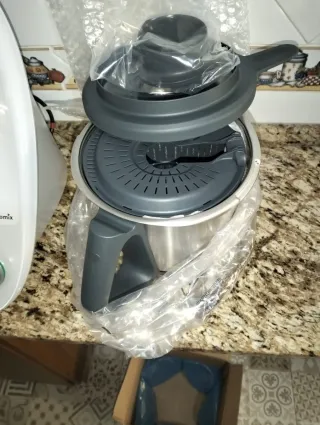 Thermomix TM6 + Vaso extra sin usar
