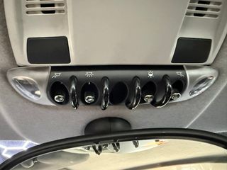 MINI COOPER D 109cv Automático