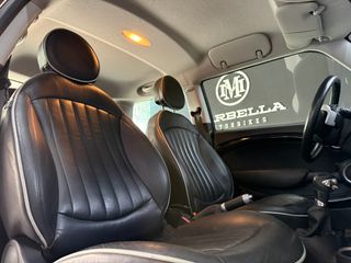 MINI COOPER D 109cv Automático