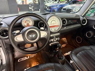 MINI COOPER D 109cv Automático