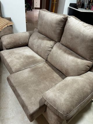 Conjunto 2 sofás de tela marrones