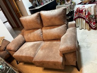 Conjunto 2 sofás de tela marrones