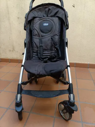 Cochecito Chicco negro