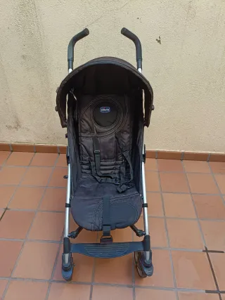 Cochecito Chicco negro