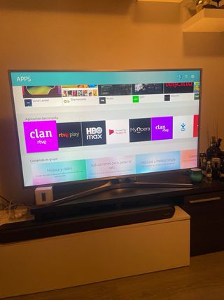 TV Samsung 49 UE49MU6405 + Barra Sonido