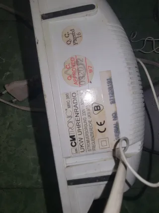 Radio Reloj Digital Clatronic Blanco