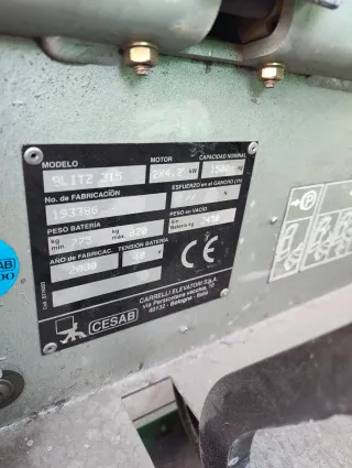 Carretilla elevadora eléctrica Cesab Blitz 315