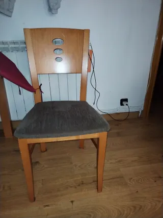 Mesa de comedor madera y cristal