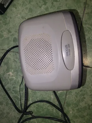 Radio mas Reloj alarma