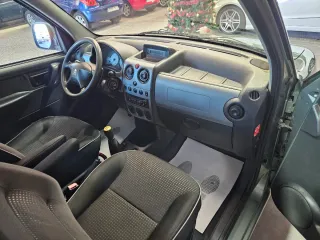 Peugeot Partner 2.0hdi 90cv,93.000k,año 2006,1dueñ