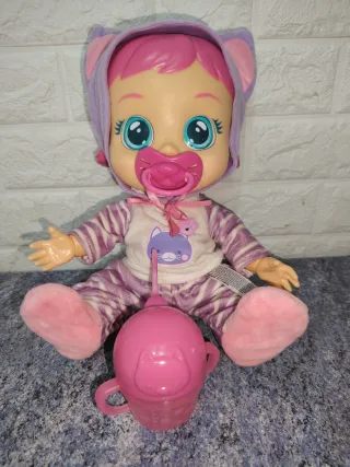 Muñeca Bebé Llorón Katty