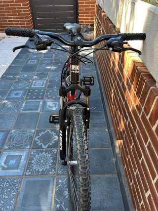 Bicicleta B-Pro Z50 Pro 26”