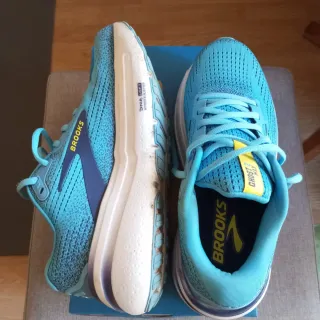 Zapatillas Brooks Ghost Max 2 Talla 40 Eu 7 USA