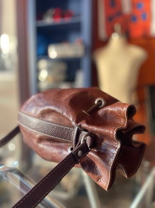 Bolso bombonera cuero genuino vintage marrón