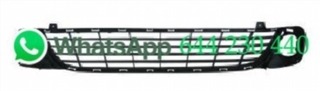 REJILLA PARAGOLPES DELANTERO (C/AGUJERO ANTINIEBL