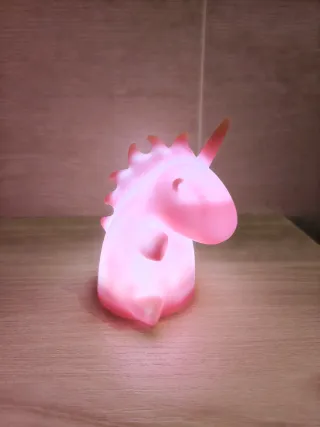 Luce notturna unicorno rosa