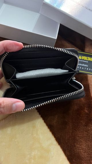 Cartera Zadig & Voltaire negra.