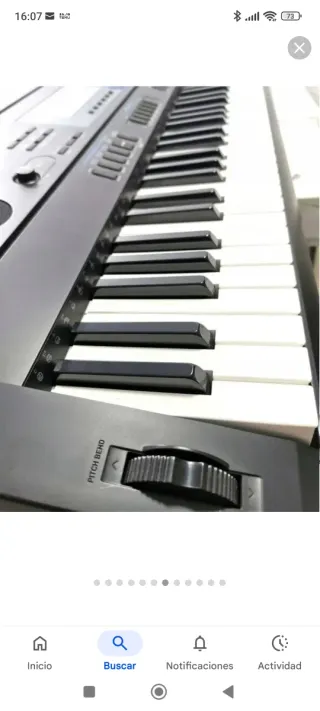 Teclado Casio CTK-6000 con patas