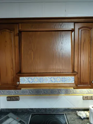 Mueble para campana extractora de madera