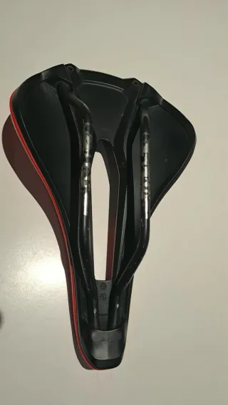 Sillín Specialized power 143 mm