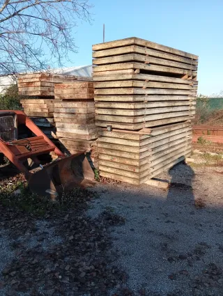 Planchas de encofrado y muros