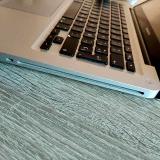 MacBook Pro Apple