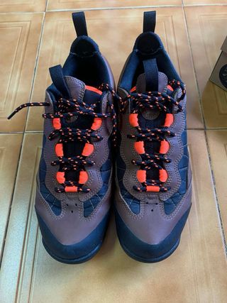 Nike ACG Air Mada Talla 10.5 US / EU 44.5