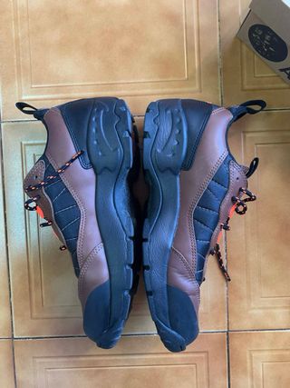 Nike ACG Air Mada Talla 10.5 US / EU 44.5