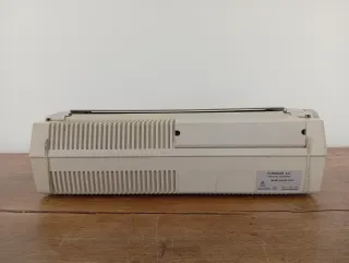 Máquina de escribir eléctrica Dator 2010