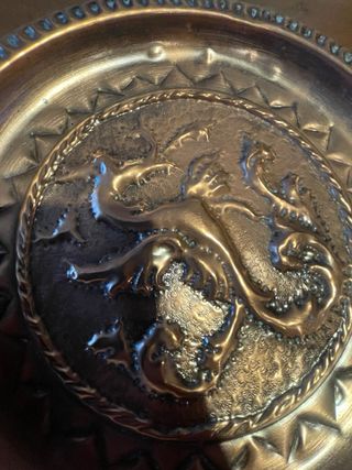 Piatto in rame vintage decorato