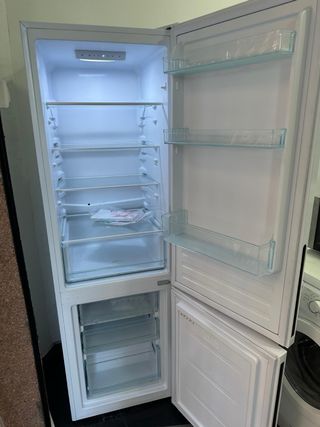 Nevera Candy Blanca