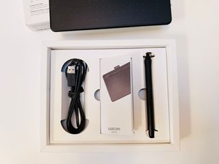 Tableta Gráfica Wacom Intuos Small Negra