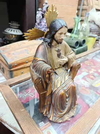 Escultura Corazón de Jesús antigua Olot