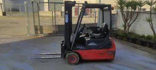 Carretilla elevadora Linde E16- C02
