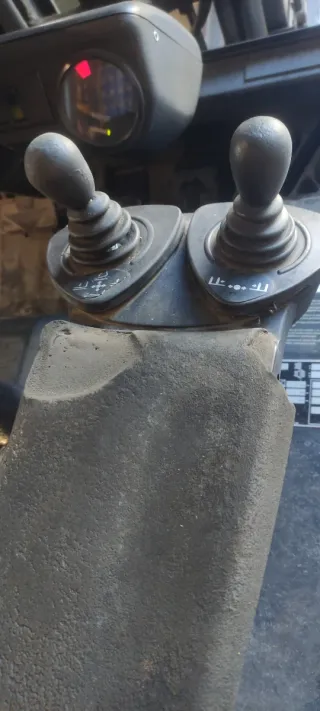 Carretilla elevadora Linde E16- C02