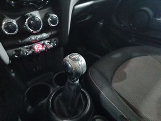 MINI Cooper Cooper D