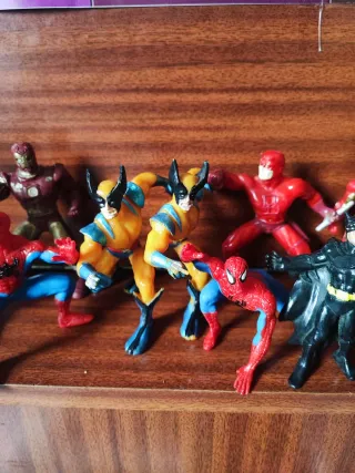 Lote 10 Figuras PVC Marvel Varias