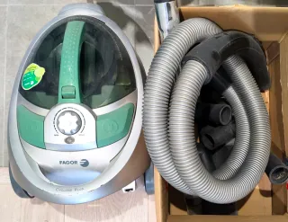 Aspiradora Fagor Cyclone Plus 2000W