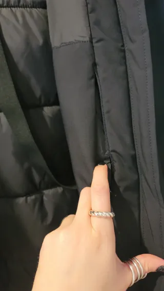 Anorak water and wind protection negro Zara