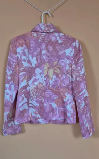 Chaqueta floral rosa, beige, blanco
