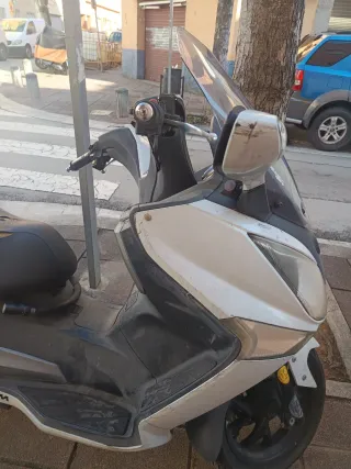 Moto Sym Joymax 125cc