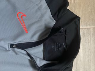Chándal Nike NUEVO sin estrenar (Talla S) OFERTA