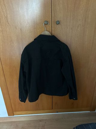 Chaqueta Negra Pull&Bear